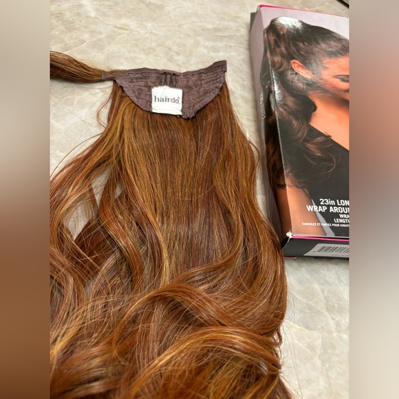 Hairdo 23” pony. Synthetic heat friendly. Brand new in box - Picture 6 of 12